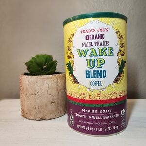 NEW Trader Joe's Organic Fair Trade Wake Up Blend Coffee 28 oz Whole Bea…